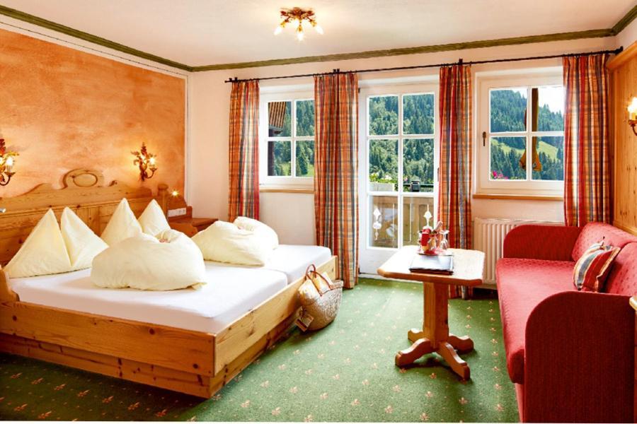 Berghotel Hauserbauer دورفغاستين المظهر الخارجي الصورة