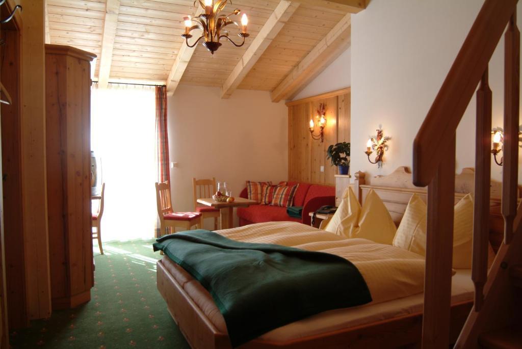 Berghotel Hauserbauer دورفغاستين الغرفة الصورة