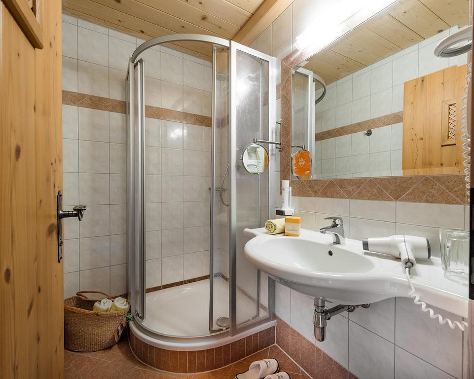 Berghotel Hauserbauer دورفغاستين المظهر الخارجي الصورة